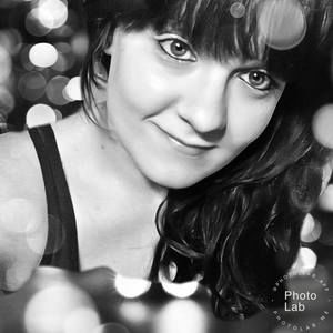 Meet your Posher, Ayla